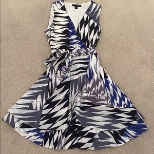 Sleeveless Banana Republic Dress